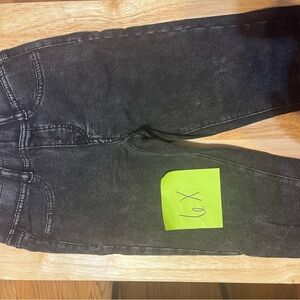 Girl Levi’s Black Jeans